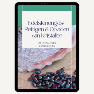 Edelstenengids Reinigen & opladen van kristallen